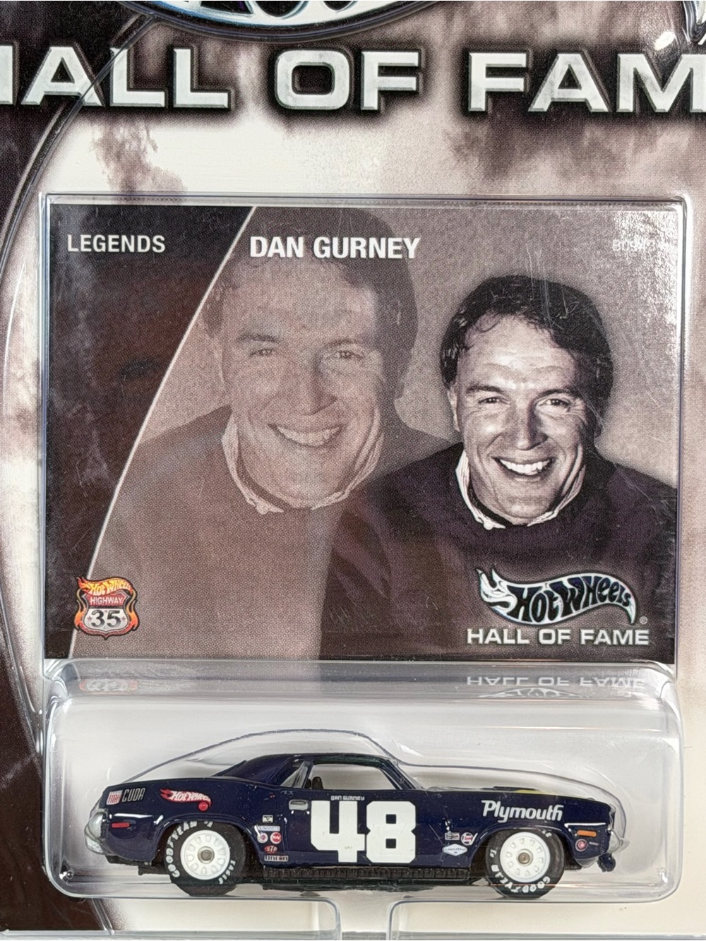 Hot Wheels Hall of Fame Legends Dan Gurney Plymouth AAR Cuda #48